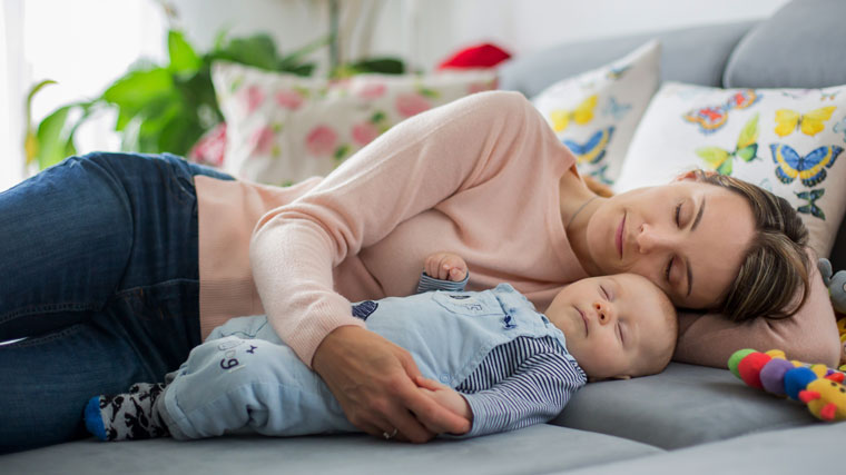 2-Coping-With-the-Stress-Newborn_760x427