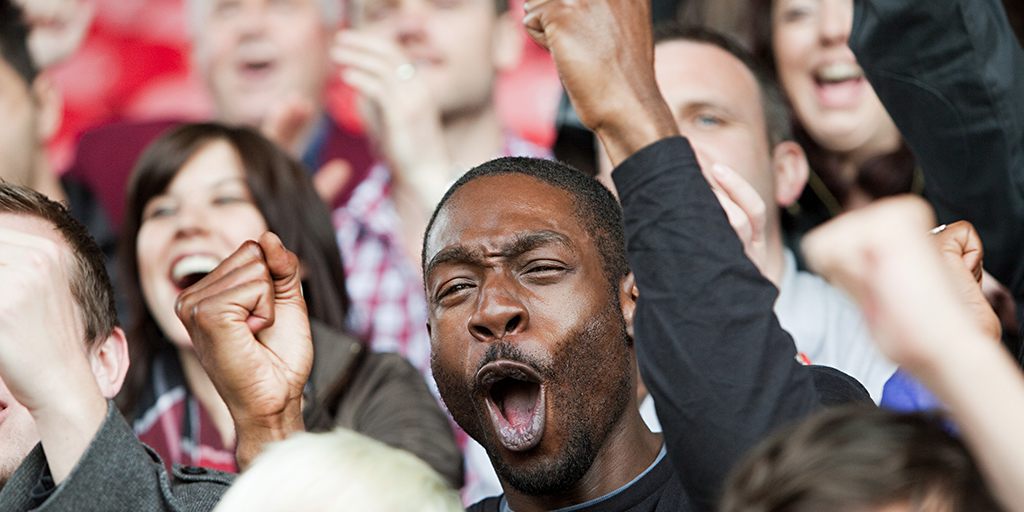 Fan_Cheering_1024x512