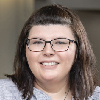 Headshot of Jennifer L. Tarter, CNP