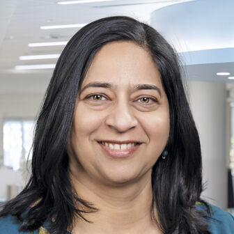 Headshot of Manisha Godbole, Au.D.