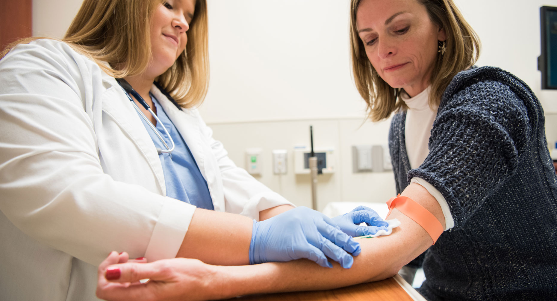 p-c-wmn70299-thyroid-disease-common-myths-lg