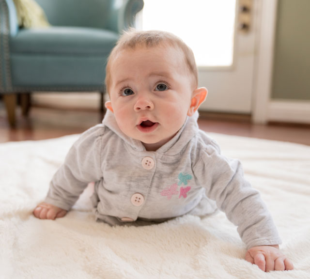 Baby Sitting Up small Baby Sitting Up small