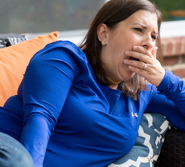 9 Early Pregnancy Signs small Pregnancy symptom extreme tiredness woman yawning